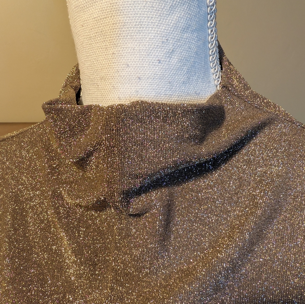 Worthington Metallic Gold Short Sleeve Glimmer Blouse 0X - Picture 7 of 15